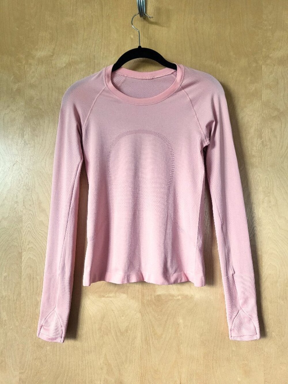 Lululemon Swiftly Tech Long Sleeve Race Length Pink Size 4